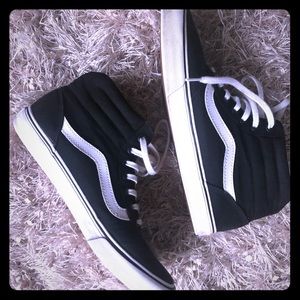 Vans High Top “Old Skool” Sneakers